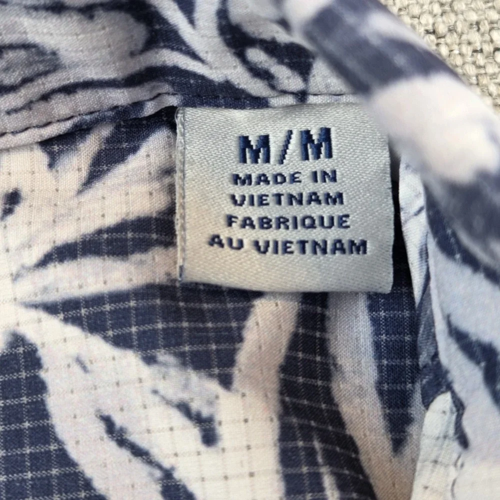 Tommy Bahama Blue Hawaiian Shirt Mens Medium Leaves Aloha Beach Tropical Stretch - Picture 4 of 10